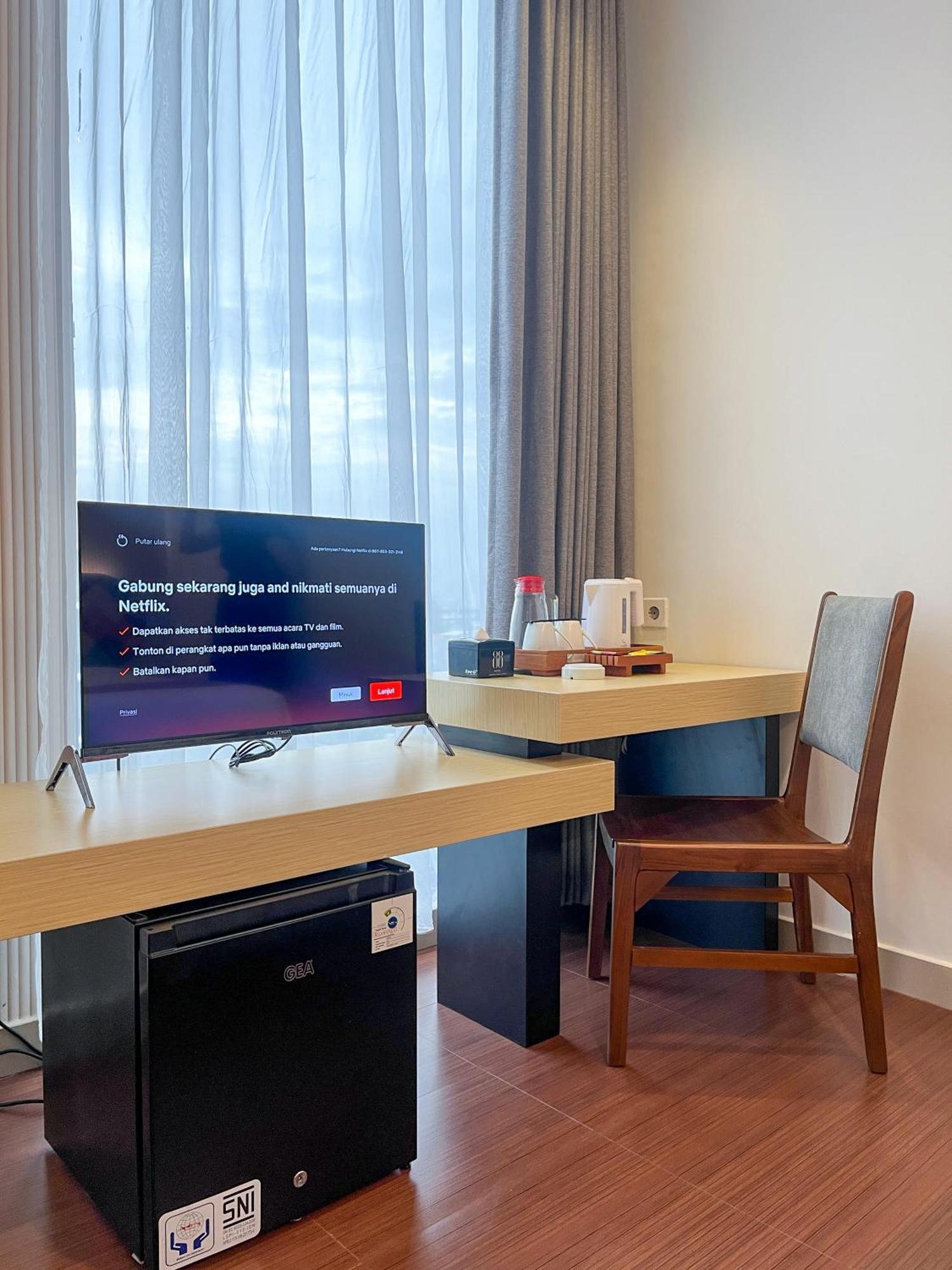 Hotel 88 Embong Malang Tunjungan Surabaya By Wh - Breakfast With The Best View On The Highest Floor And Strategic Location In The City Center Exterior foto
