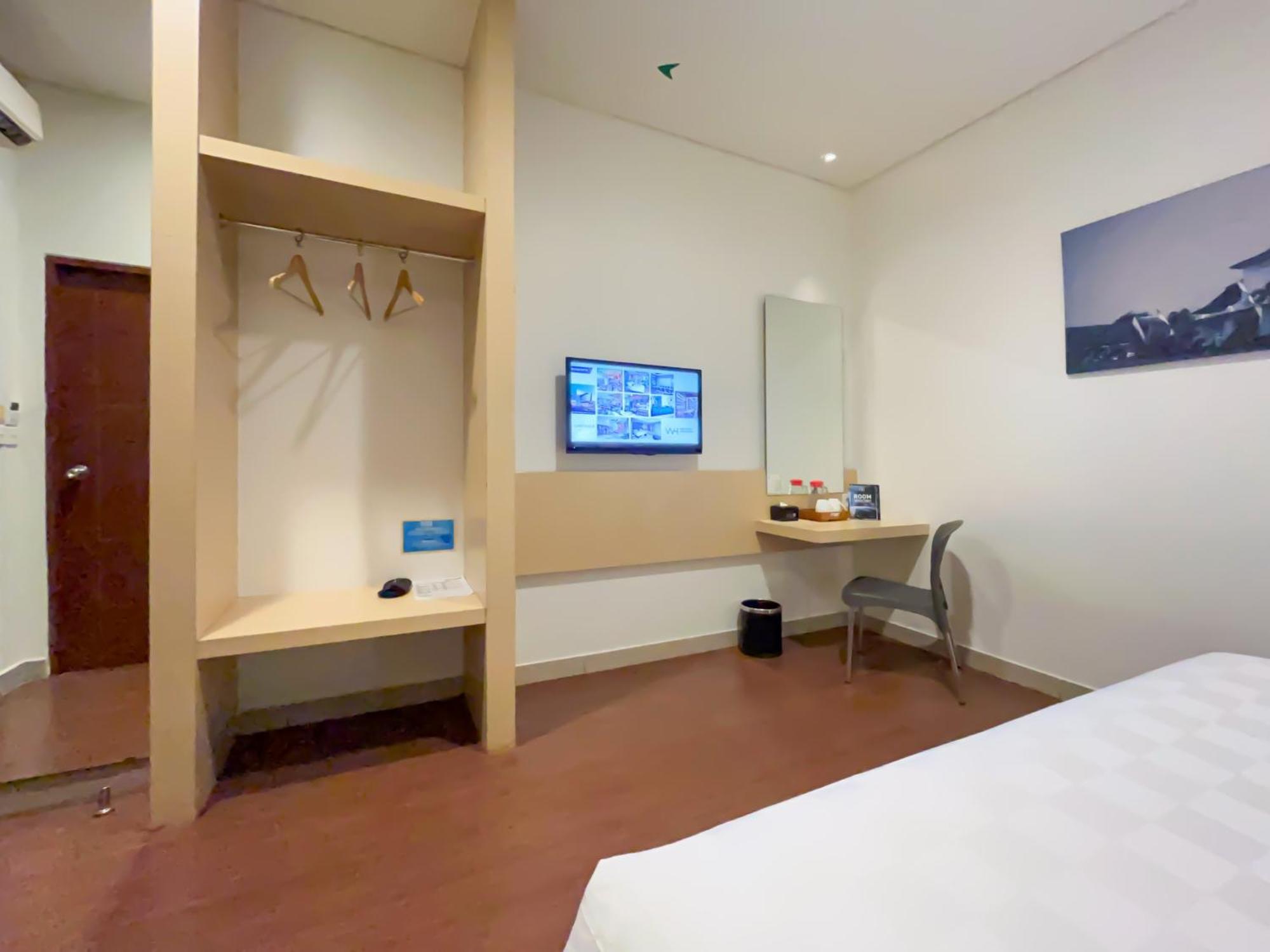 Hotel 88 Embong Malang Tunjungan Surabaya By Wh - Breakfast With The Best View On The Highest Floor And Strategic Location In The City Center Exterior foto